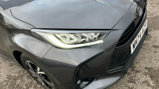 Toyota Yaris 1.5 Hybrid Design 5dr CVT Hybrid Hatchback